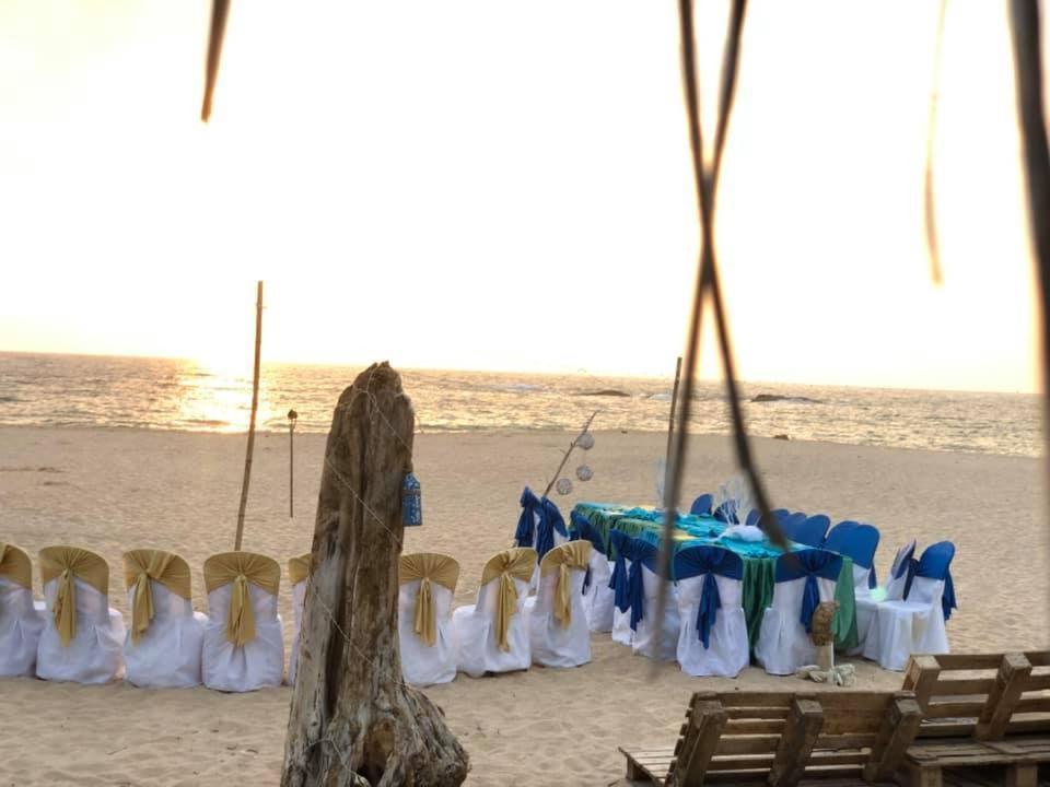Sea Crest Beach Villa 安伯朗戈德 外观 照片
