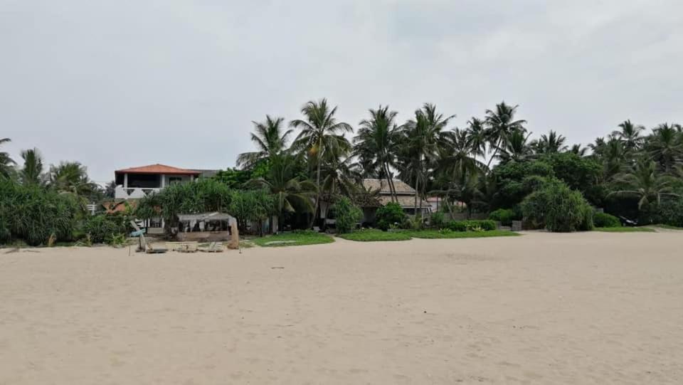Sea Crest Beach Villa 安伯朗戈德 外观 照片