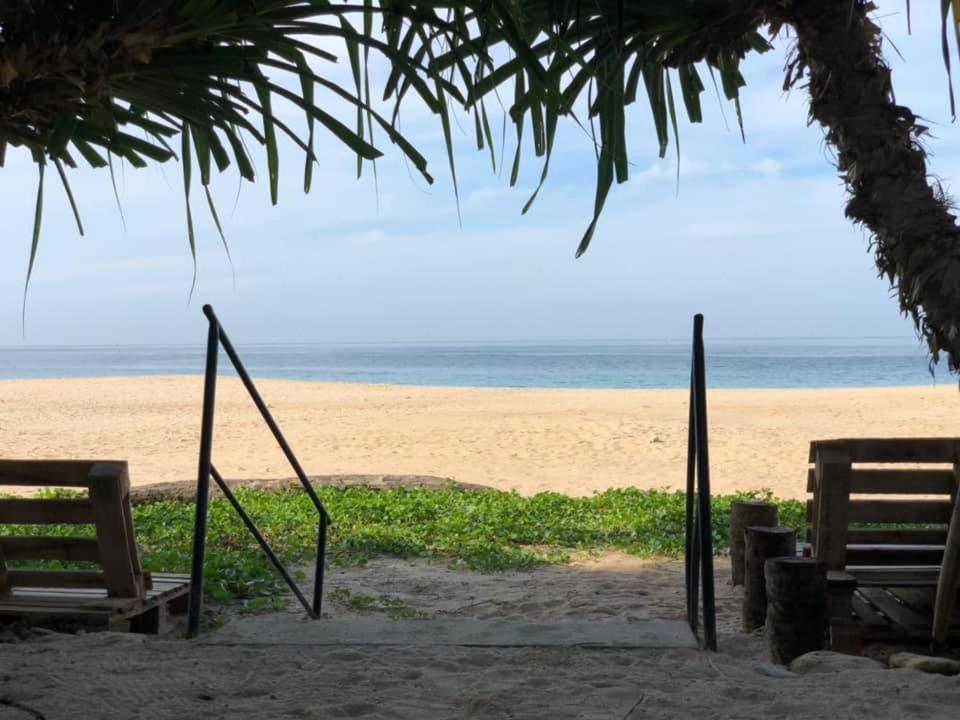 Sea Crest Beach Villa 安伯朗戈德 外观 照片