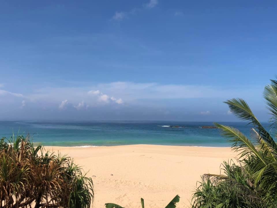Sea Crest Beach Villa 安伯朗戈德 外观 照片