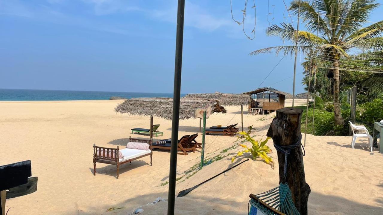Sea Crest Beach Villa 安伯朗戈德 外观 照片